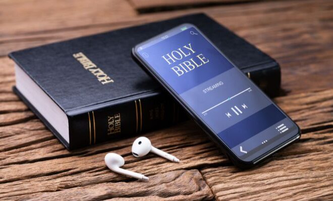 Las mejores aplicaciones gratuitas para escuchar la Biblia